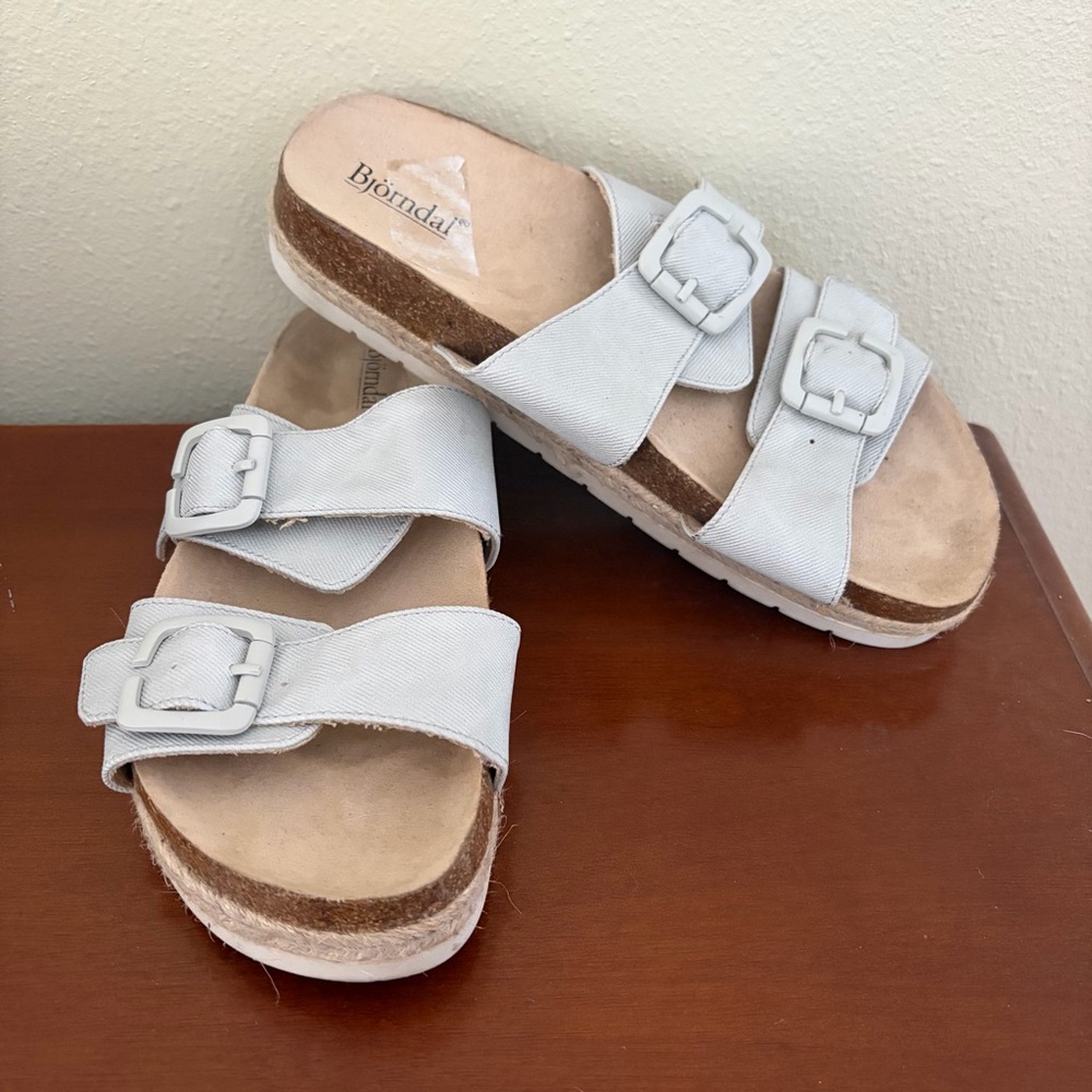 Bjorndal Women's Sandals with Light Gray Buckles